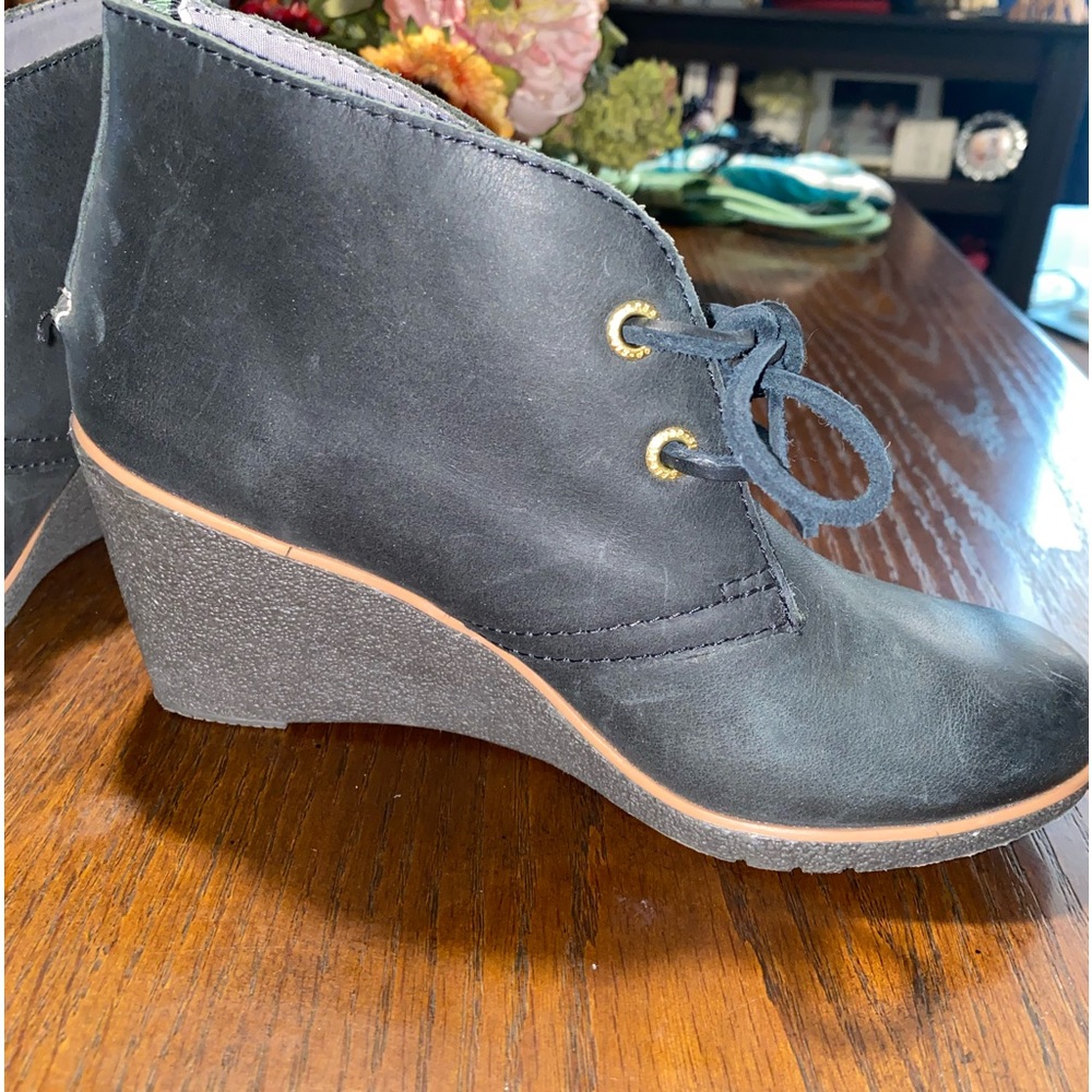 Women's Leather Sperry Bootie